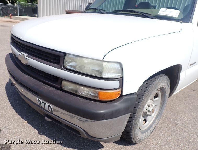 image for item DS7214 1999 Chevrolet Silverado 1500  pickup truck