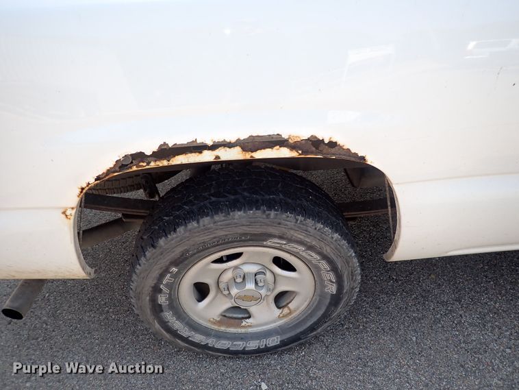image for item DS7214 1999 Chevrolet Silverado 1500  pickup truck