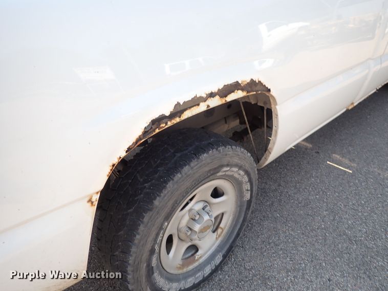 image for item DS7214 1999 Chevrolet Silverado 1500  pickup truck