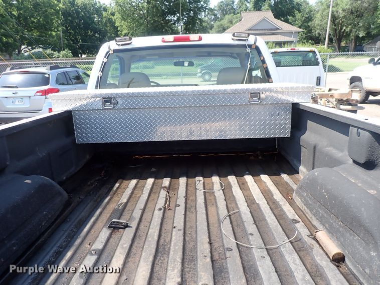 image for item DS7214 1999 Chevrolet Silverado 1500  pickup truck