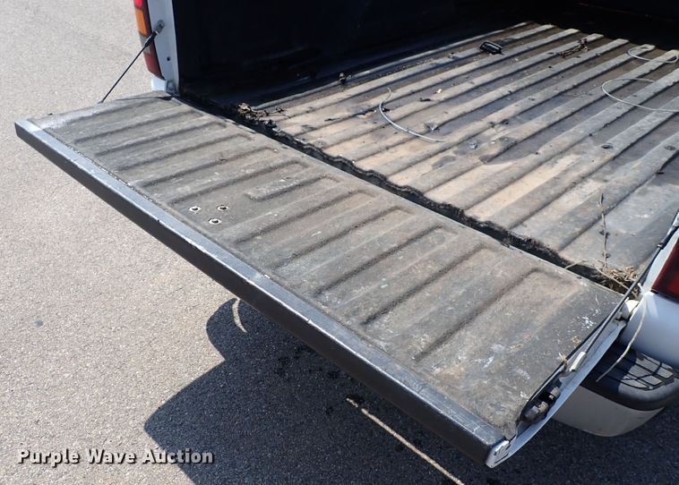 image for item DS7214 1999 Chevrolet Silverado 1500  pickup truck