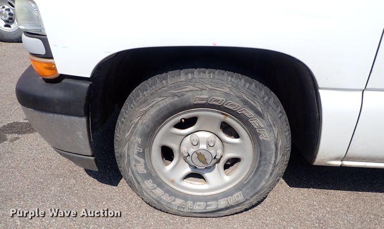 image for item DS7214 1999 Chevrolet Silverado 1500  pickup truck