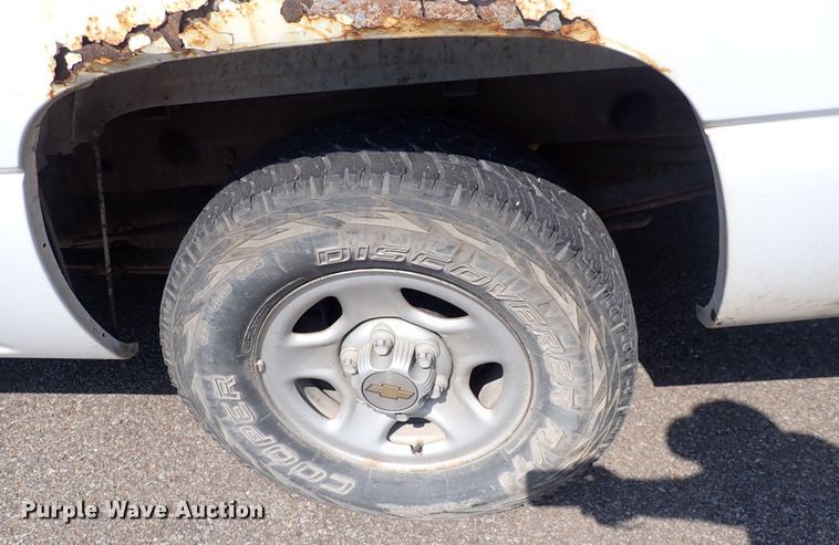 image for item DS7214 1999 Chevrolet Silverado 1500  pickup truck