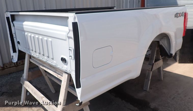 image for item DS7219 Ford  pickup truck bed