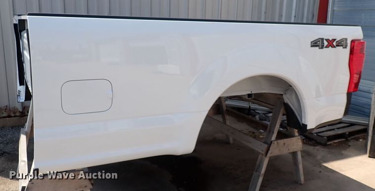 image for item DS7219 Ford  pickup truck bed