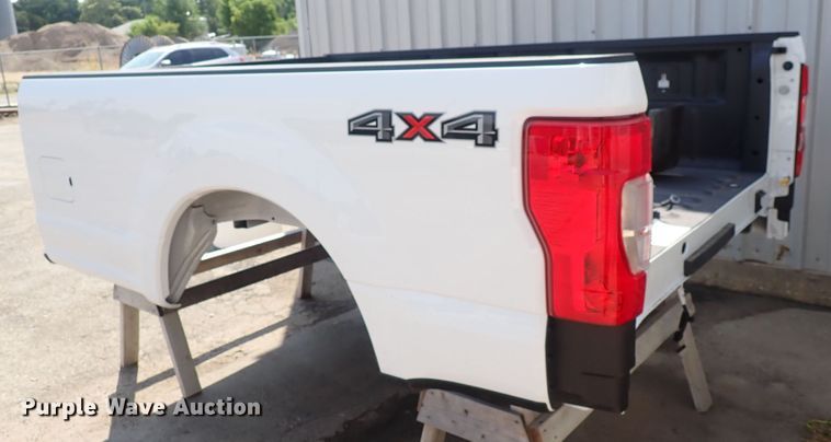 image for item DS7219 Ford  pickup truck bed