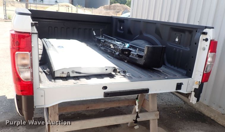 image for item DS7219 Ford  pickup truck bed