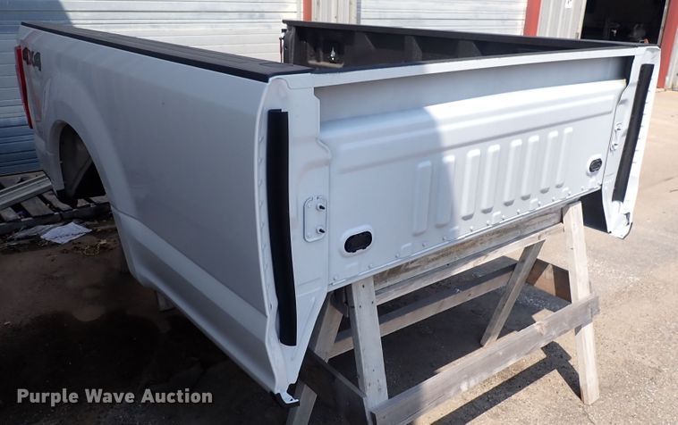 image for item DS7219 Ford  pickup truck bed