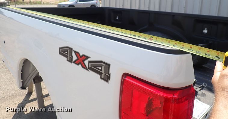 image for item DS7219 Ford  pickup truck bed