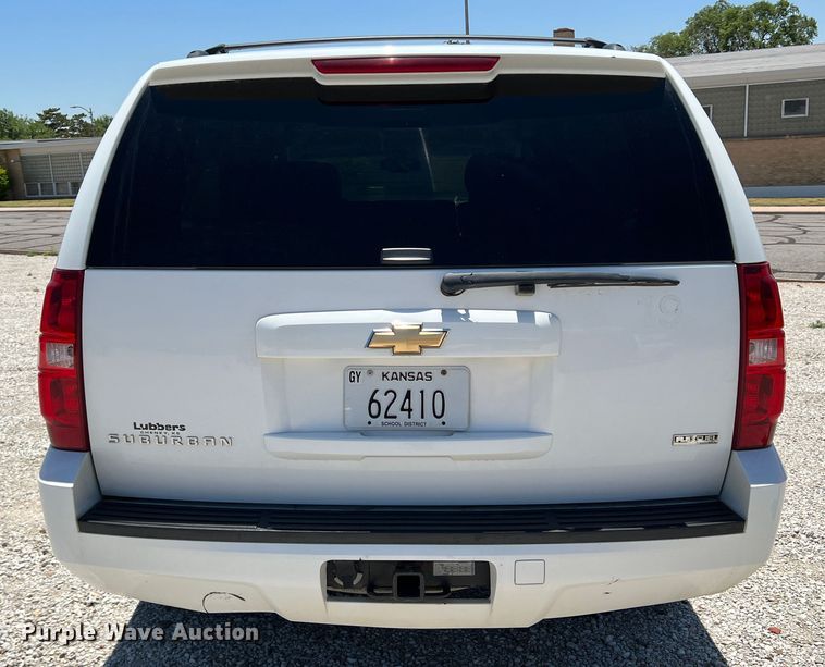image for item DS8369 2007 Chevrolet Suburban  SUV