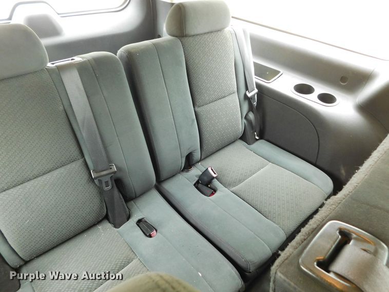 image for item GP9564 2007 Chevrolet Suburban LS  SUV