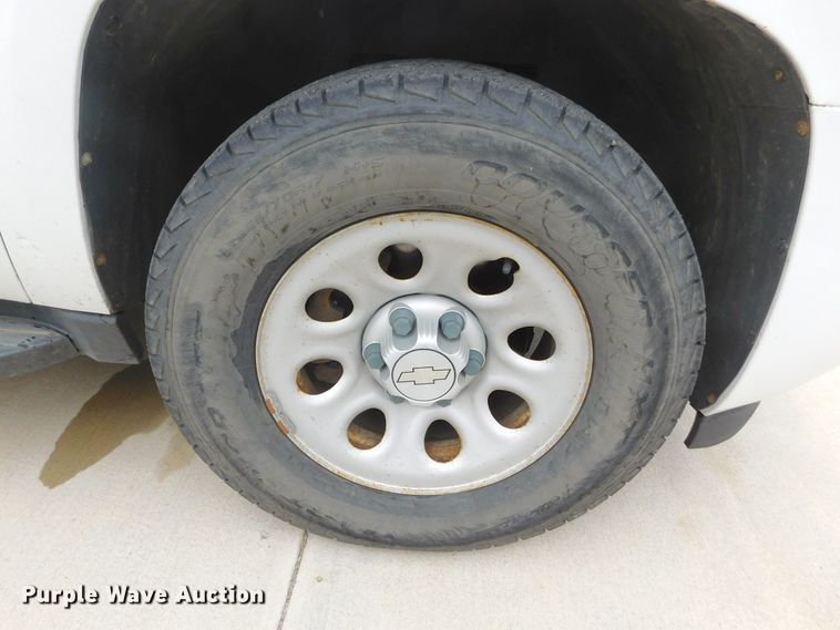 image for item GP9564 2007 Chevrolet Suburban LS  SUV