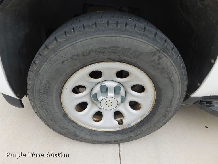 image for item GP9564 2007 Chevrolet Suburban LS  SUV