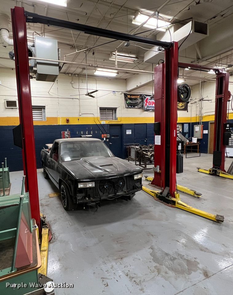 image for item HL9187 Ammco S21SSR1  two post automotive lift