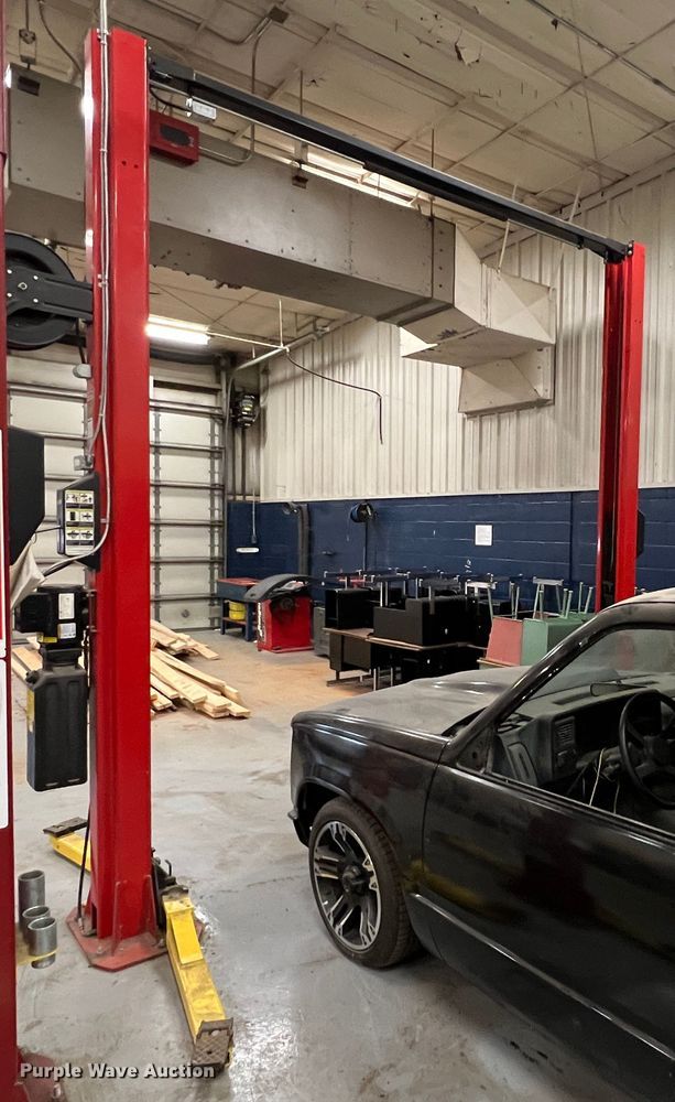 image for item HL9187 Ammco S21SSR1  two post automotive lift