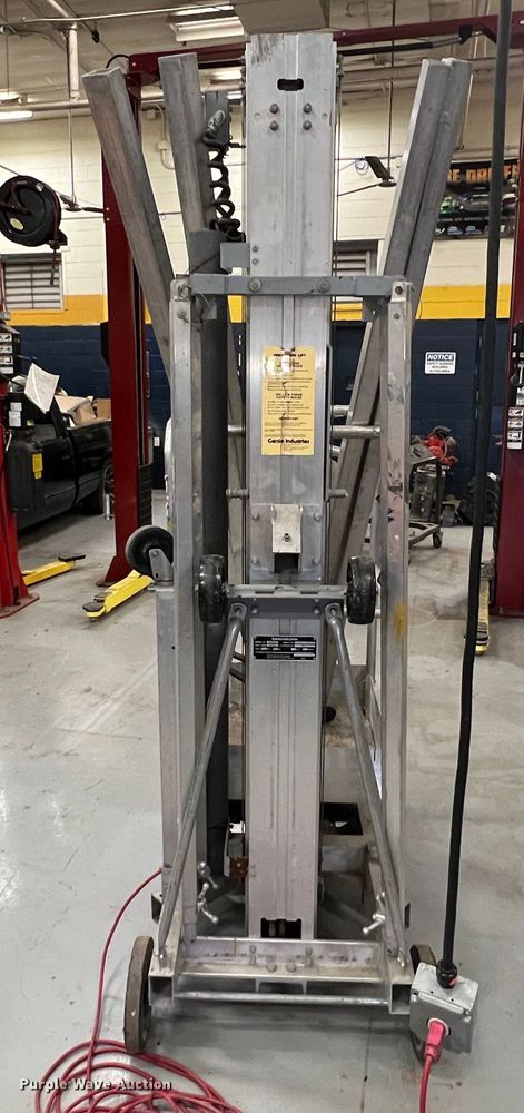 image for item HL9190 Genie PLC-30P  vertical lift