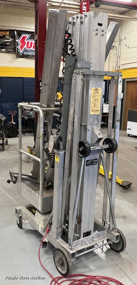 image for item HL9190 Genie PLC-30P  vertical lift