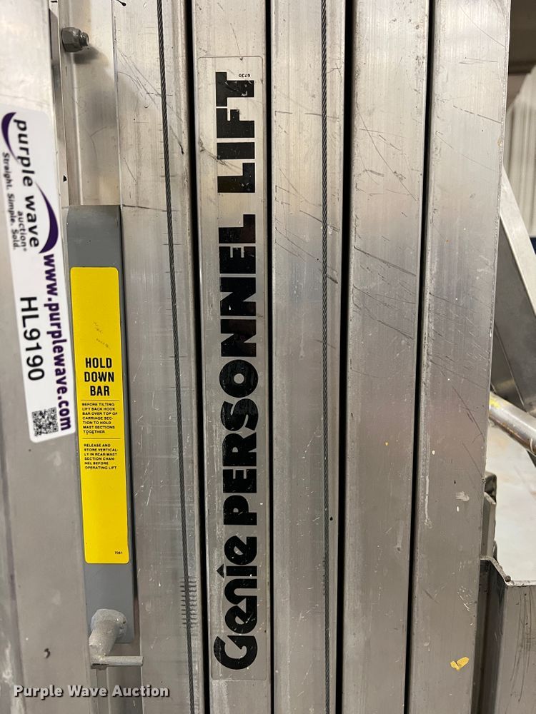 image for item HL9190 Genie PLC-30P  vertical lift