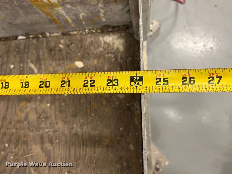 image for item HL9190 Genie PLC-30P  vertical lift