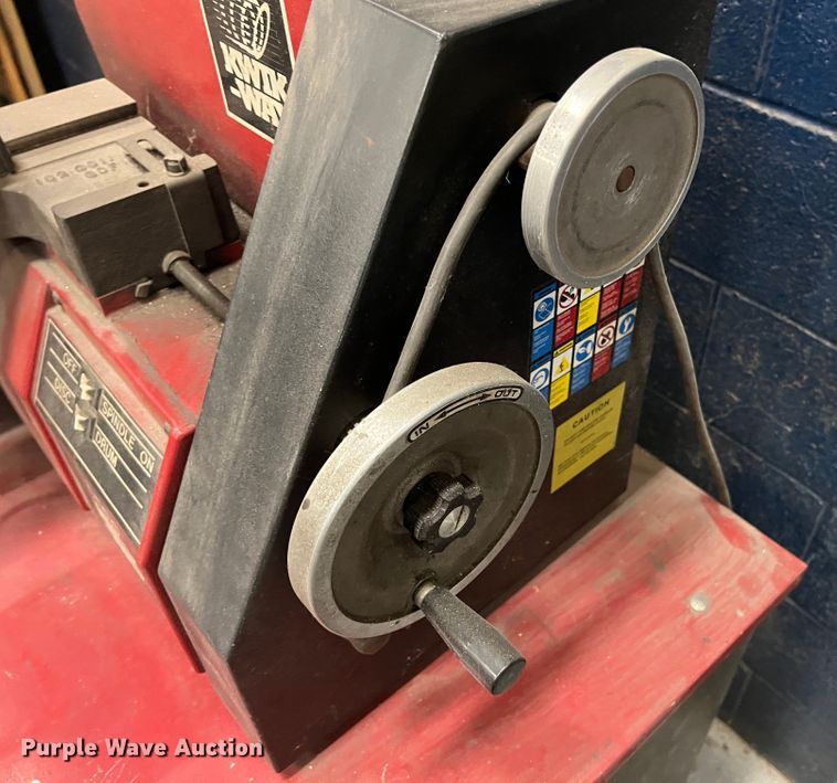 image for item HL9191 (2) brake lathes