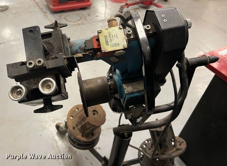 image for item HL9191 (2) brake lathes