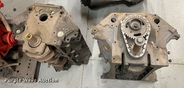 image for item HL9194 Six cylinder gas engine