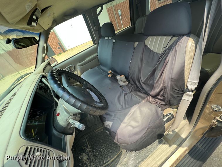 image for item HL9197 1999 Chevrolet Suburban C1500  SUV