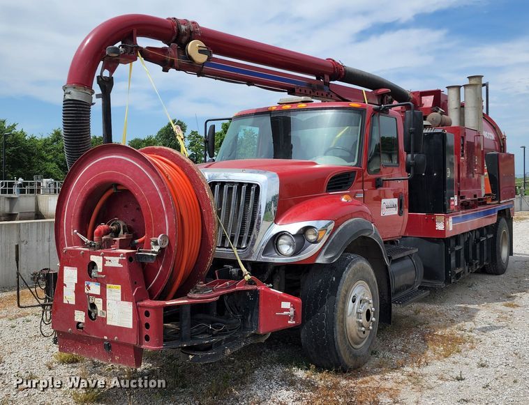 image for item JA9851 2008 International WorkStar 7400  sewer jetter truck