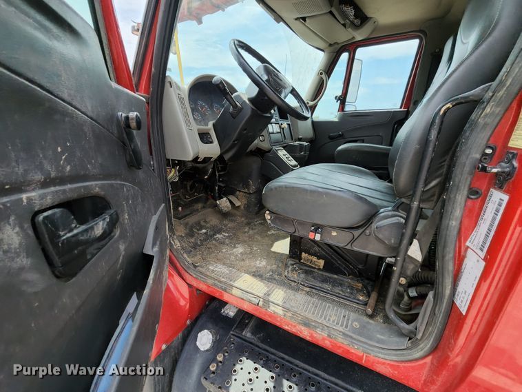 image for item JA9851 2008 International WorkStar 7400  sewer jetter truck