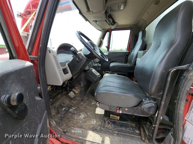 image for item JA9851 2008 International WorkStar 7400  sewer jetter truck