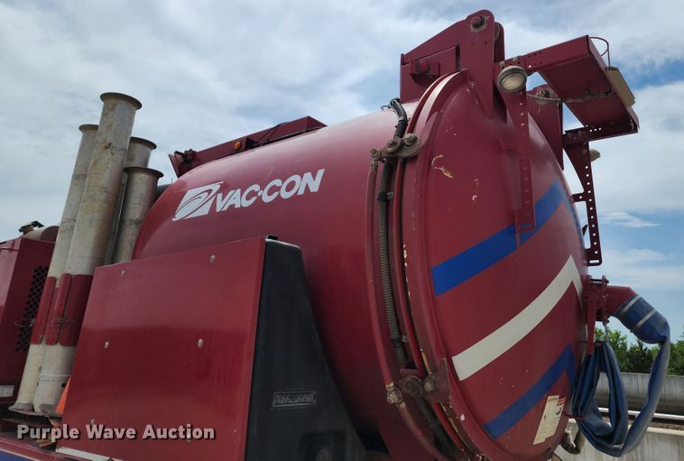 image for item JA9851 2008 International WorkStar 7400  sewer jetter truck