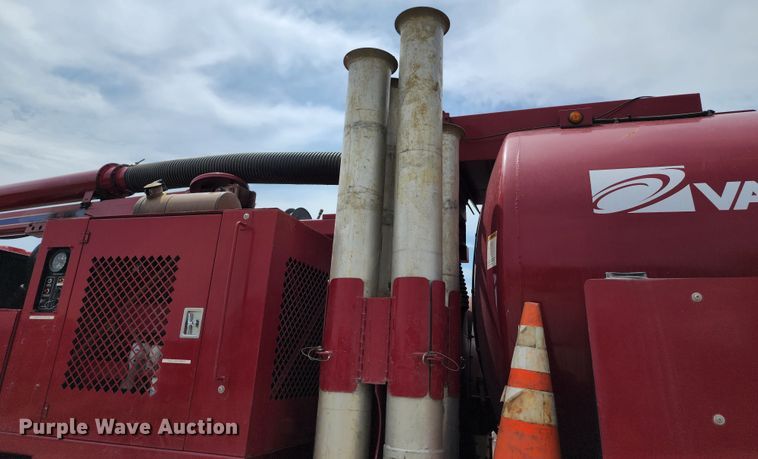 image for item JA9851 2008 International WorkStar 7400  sewer jetter truck