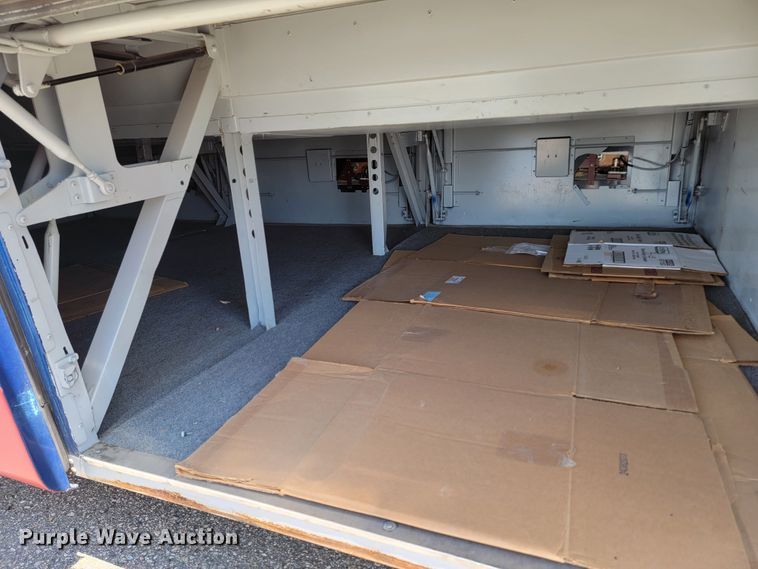 image for item JG9805 2001 Blue Bird  coach bus