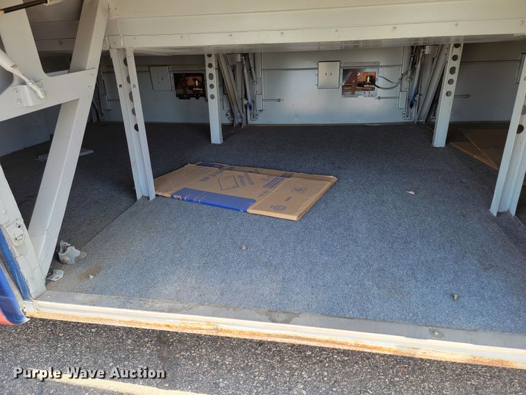 image for item JG9805 2001 Blue Bird  coach bus