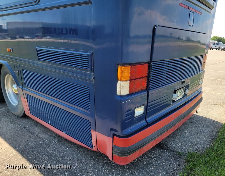 image for item JG9805 2001 Blue Bird  coach bus