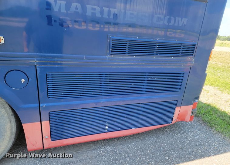 image for item JG9805 2001 Blue Bird  coach bus