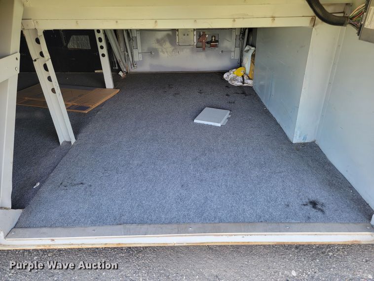 image for item JG9805 2001 Blue Bird  coach bus