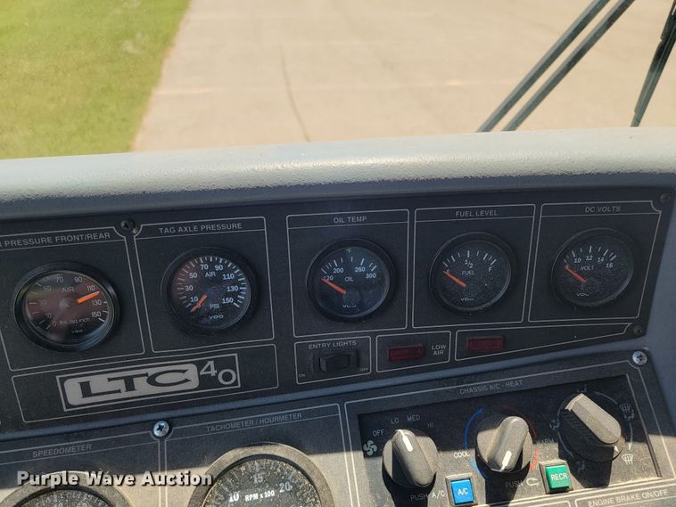 image for item JG9805 2001 Blue Bird  coach bus