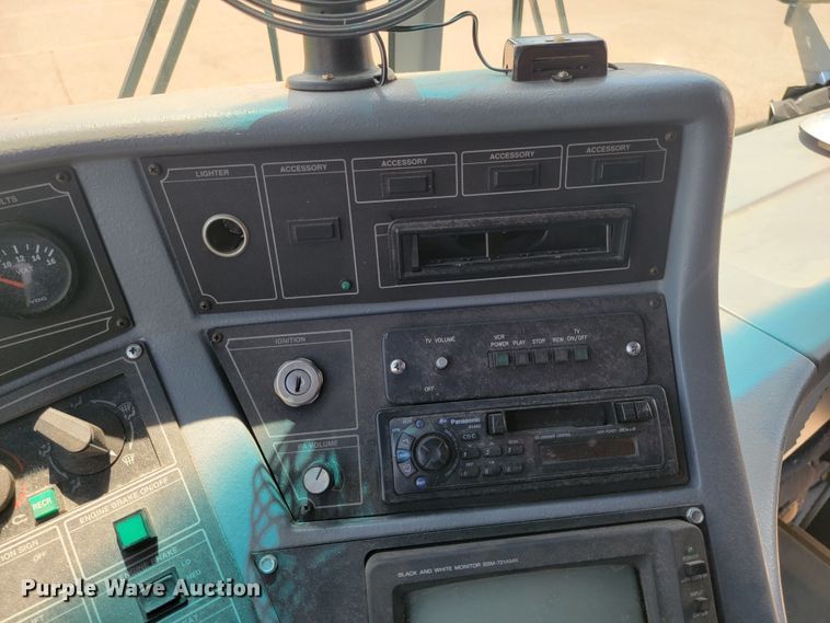 image for item JG9805 2001 Blue Bird  coach bus