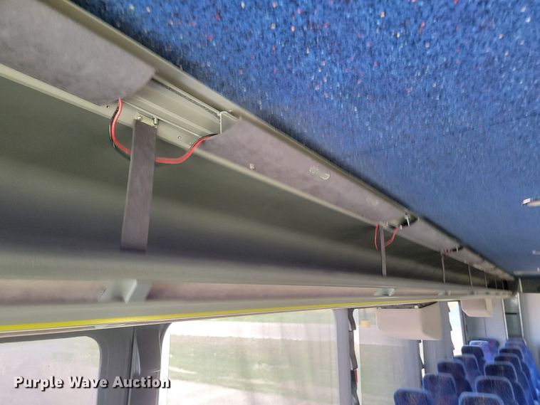 image for item JG9805 2001 Blue Bird  coach bus