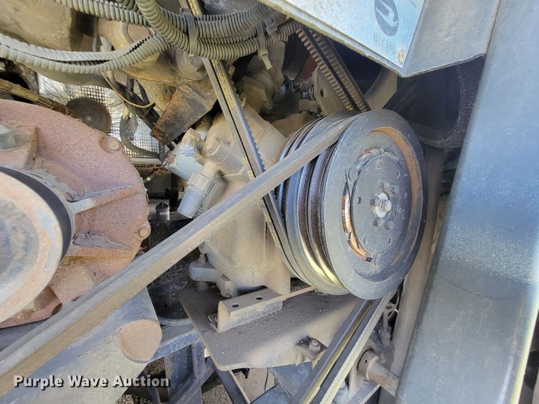 image for item JG9805 2001 Blue Bird  coach bus