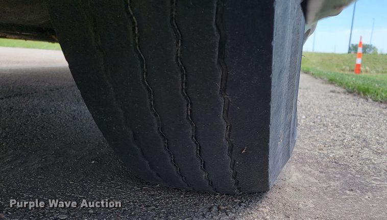 image for item JG9805 2001 Blue Bird  coach bus