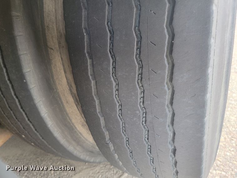 image for item JG9805 2001 Blue Bird  coach bus