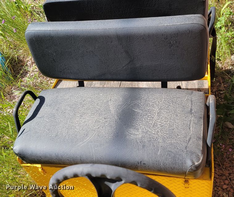 image for item JG9829 Wesley International PC-442-8SA  golf cart