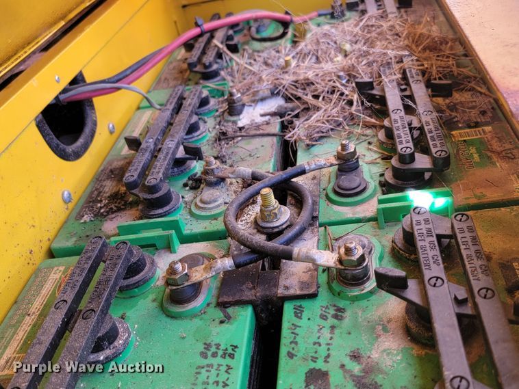 image for item JG9829 Wesley International PC-442-8SA  golf cart