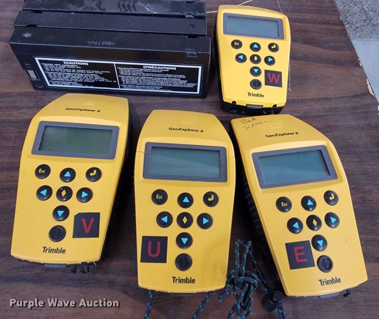 image for item JG9836 (5) Trimble GPS units