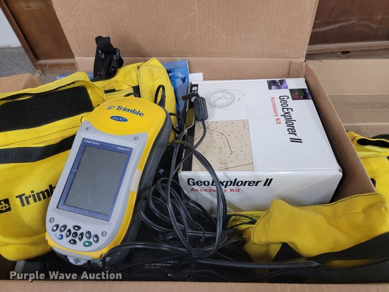 image for item JG9836 (5) Trimble GPS units