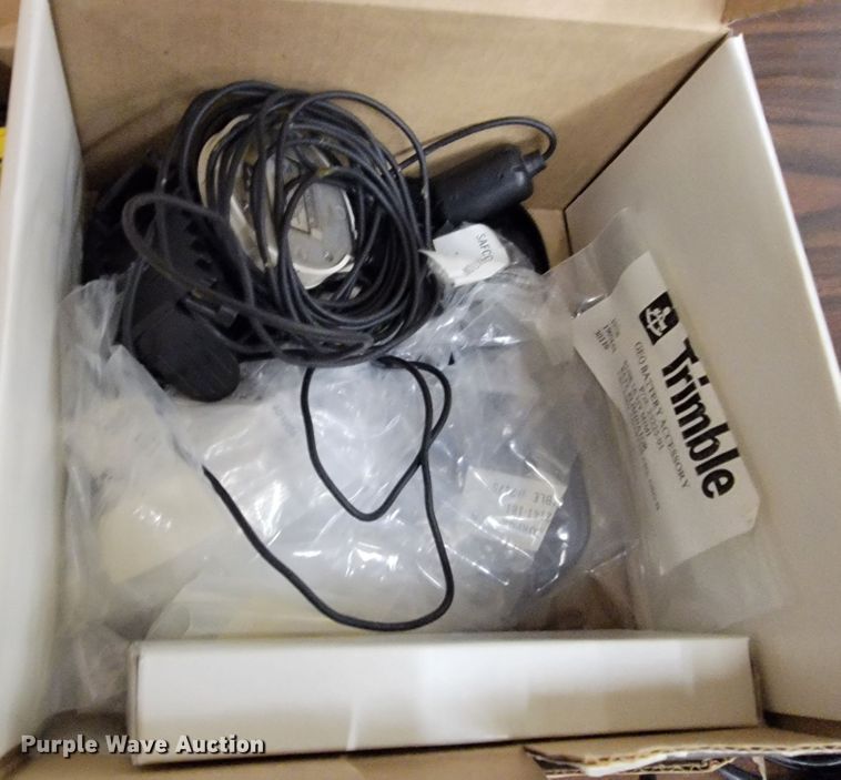 image for item JG9836 (5) Trimble GPS units