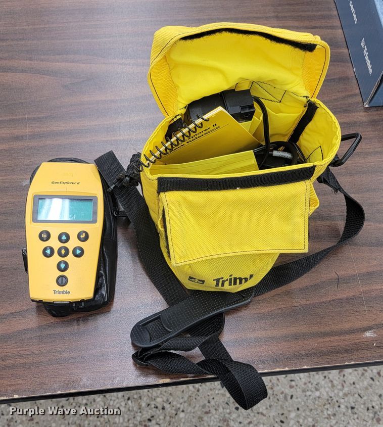 image for item JG9842 (5) Trimble GPS units