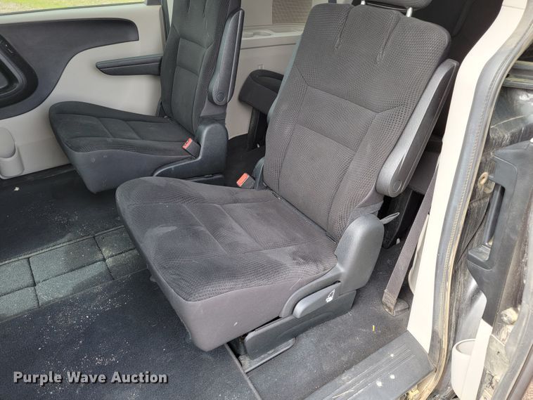 image for item JG9852 2018 Dodge Grand Caravan  van